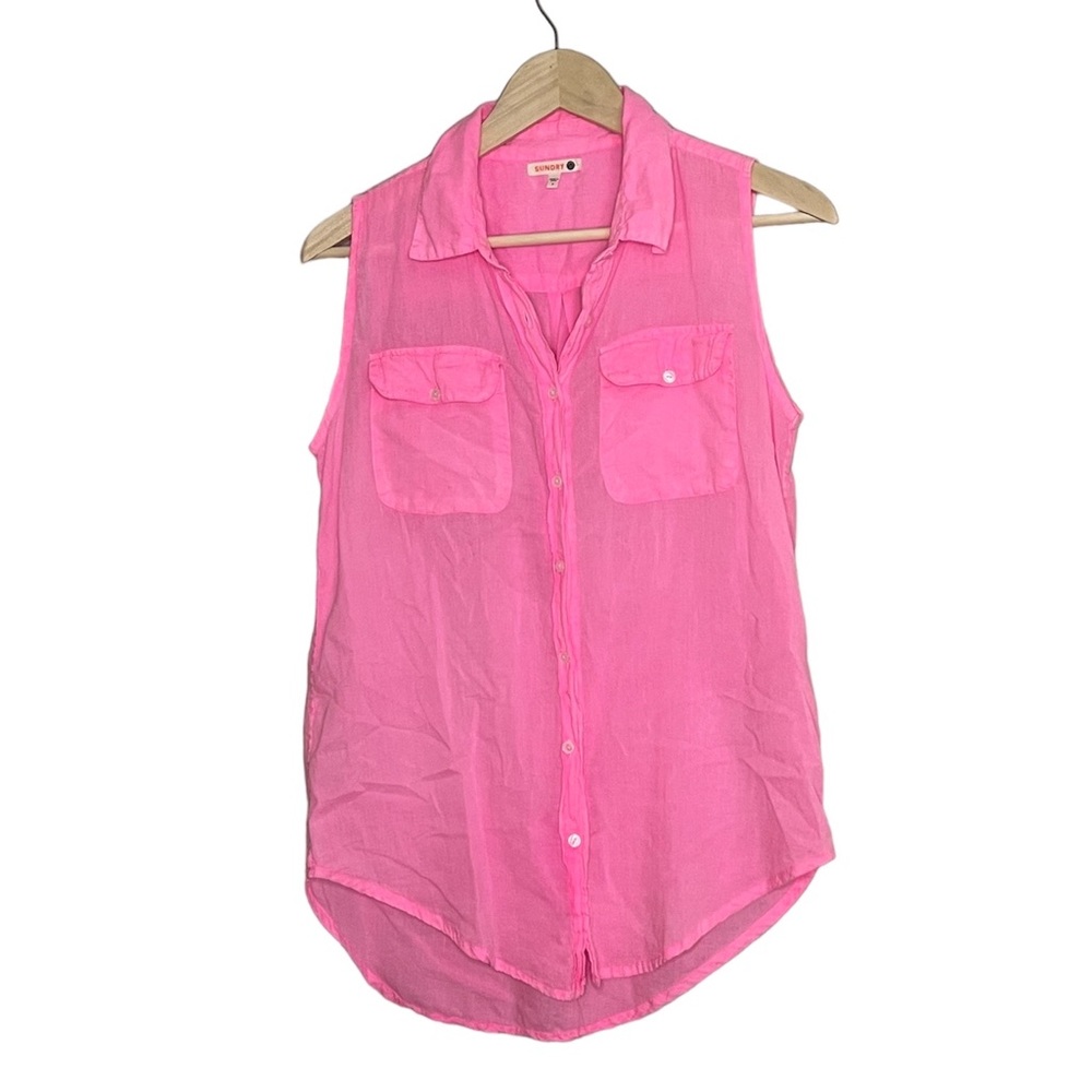 3/$25 Sundry Pink Sleeveless Button Front Blouse size 1